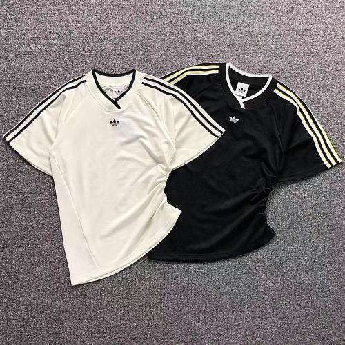 Adidas T-Shirt Femaie Styie