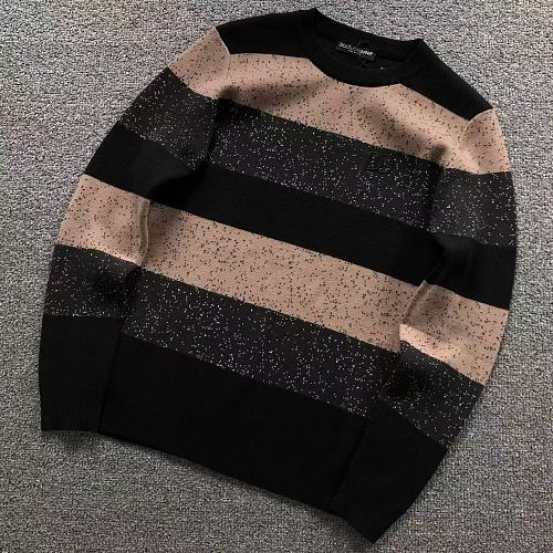 D LC GA A Sweater