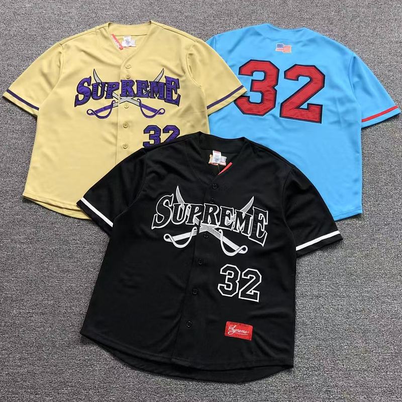 Supreme T-Shirt