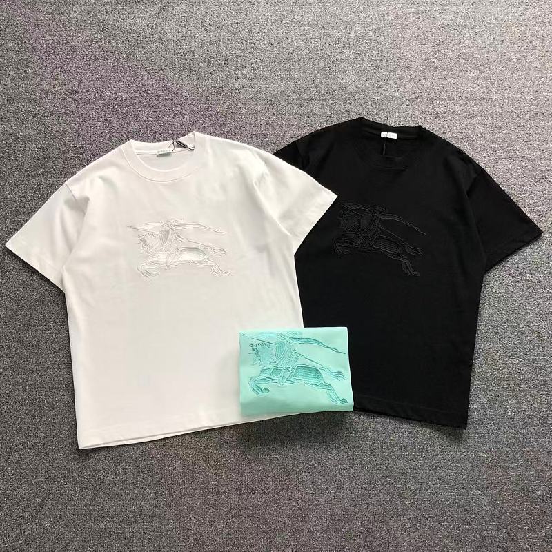 Burberry T-Shirt