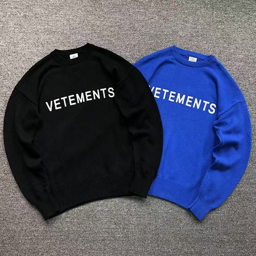 Vetements Sweater