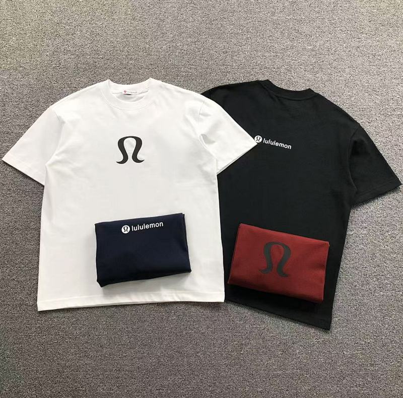 Lululemon T-Shirt