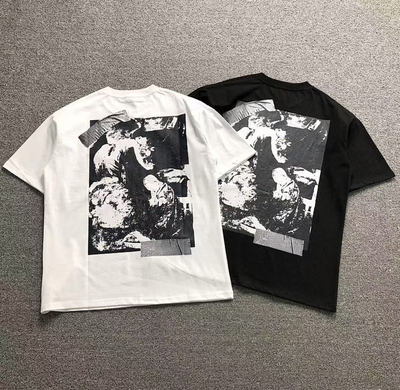 Off-White T-Shirt