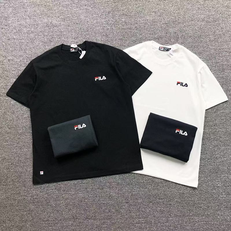 F A T-Shirt Im 60kg I Wear Size XL In The Phot