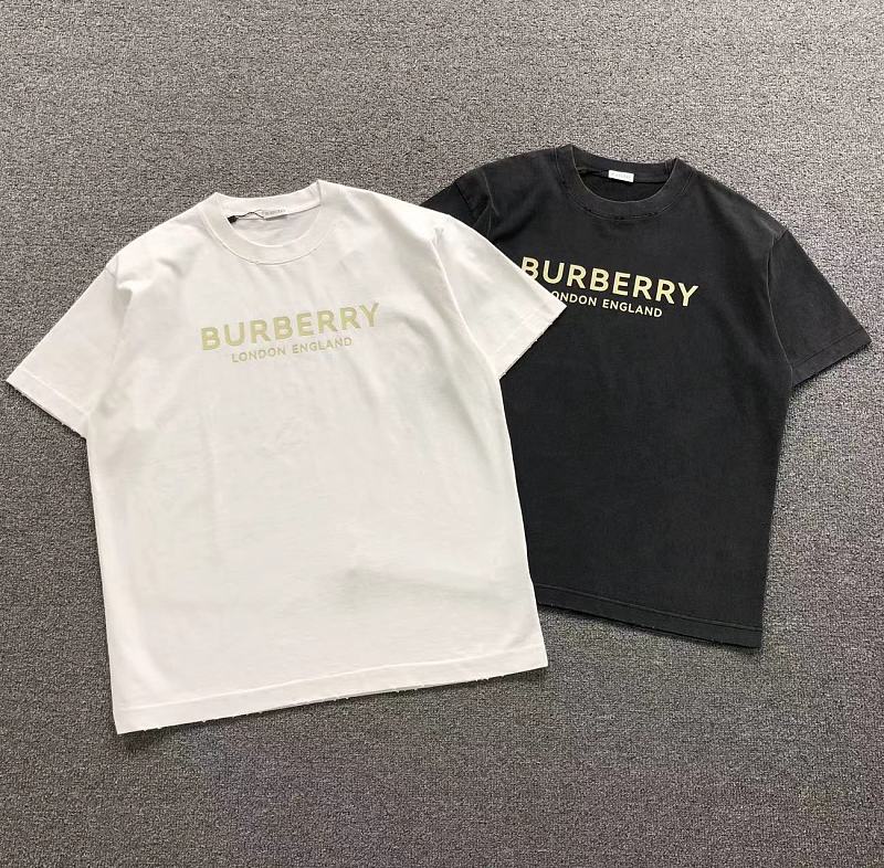 Burberry T-Shirt