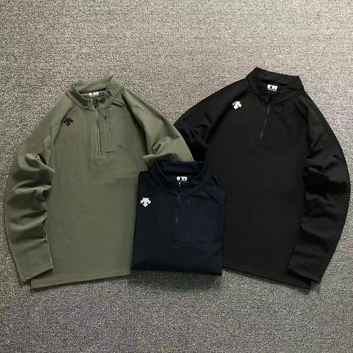 D S E T Long Sleeved