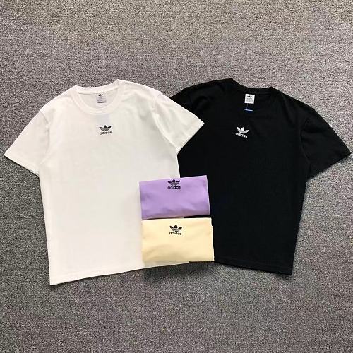 Adidas T-Shirt