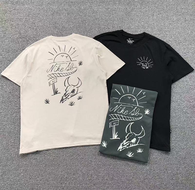 Nike T-Shirt