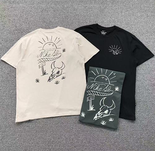 Nike T-Shirt
