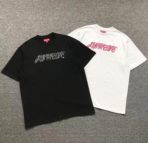 Supreme T-Shirt