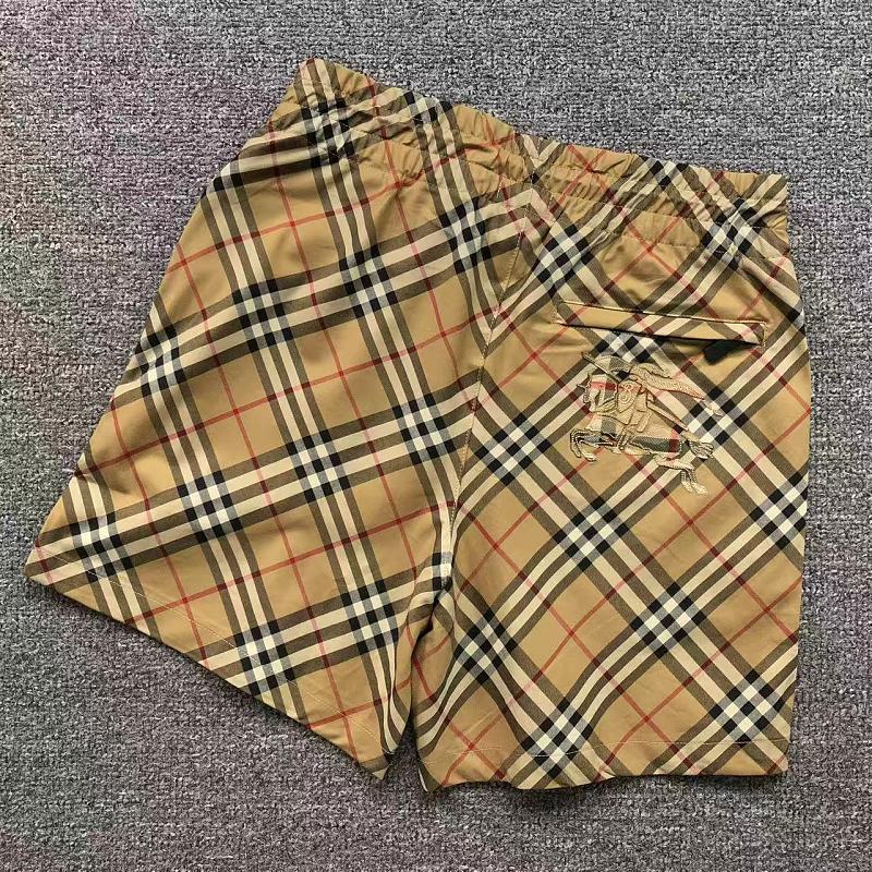 Burberry Shorts Femaie Styie