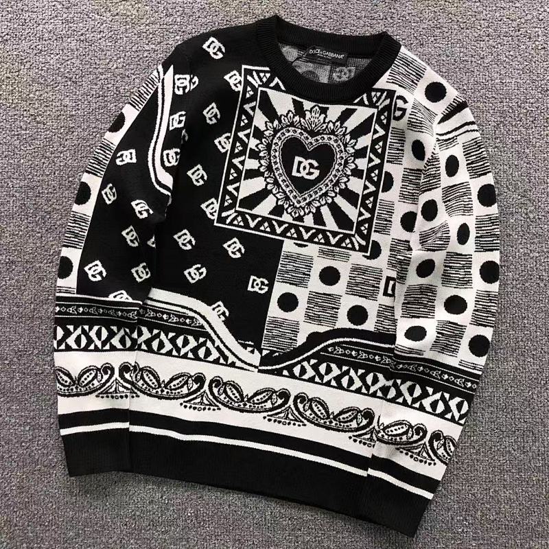 D LC GA A Sweater