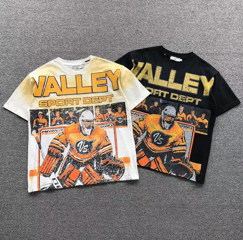 V LL Y T-Shirt