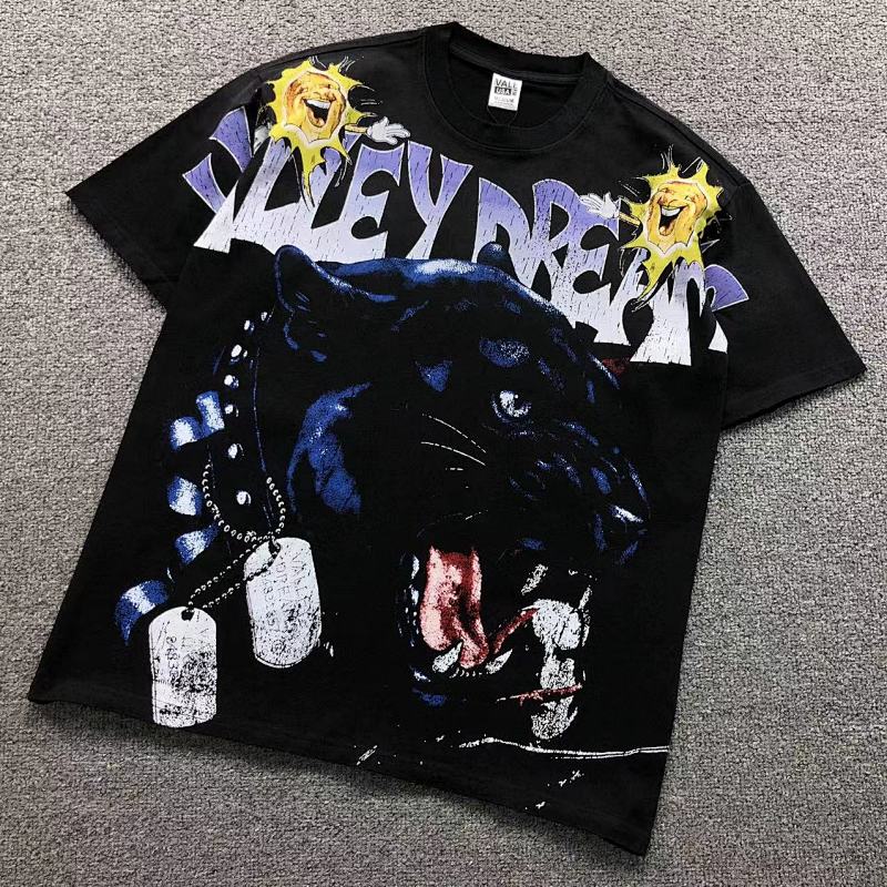 V LL Y T-Shirt