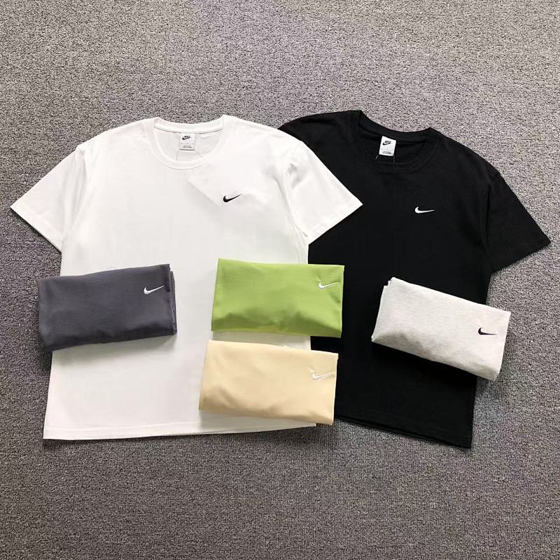 Nike T-Shirt