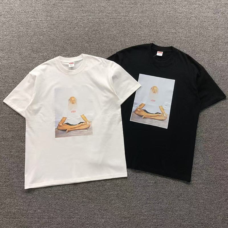 Supreme T-Shirt