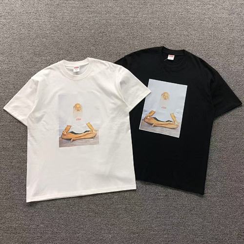 Supreme T-Shirt