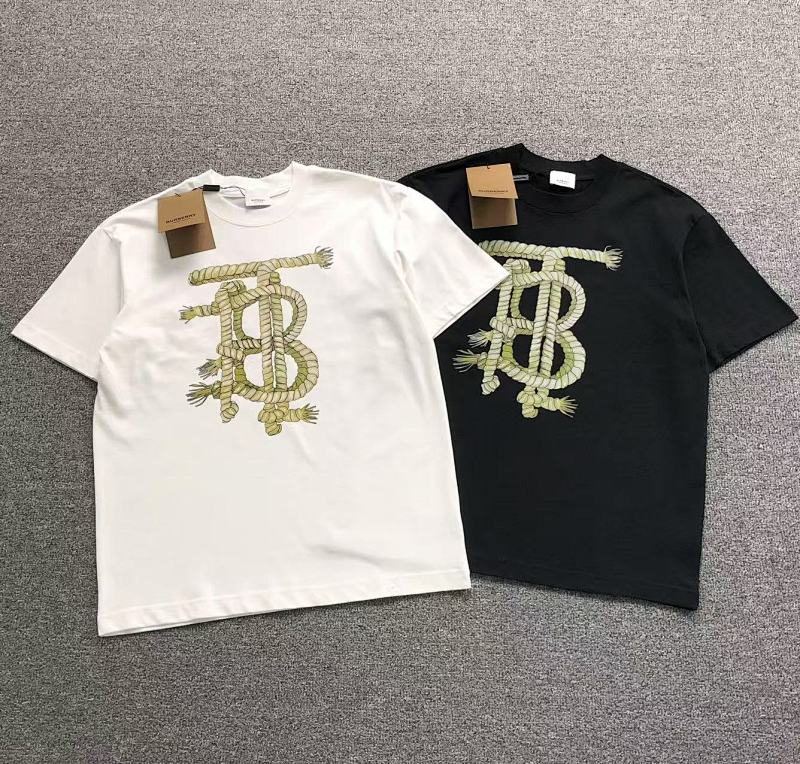 Burberry T-Shirt
