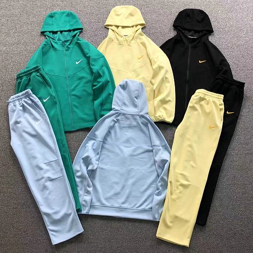 Nike North Hoodie Trousers