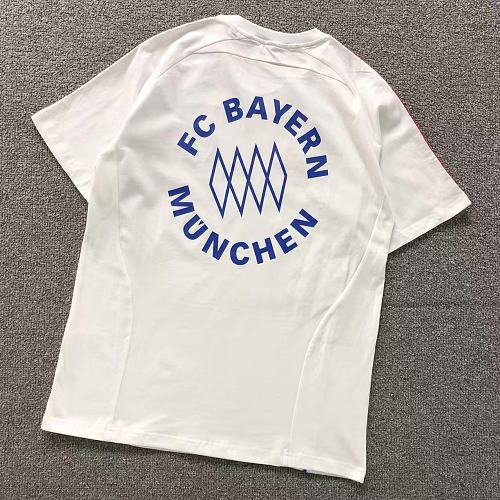 Adidas T-Shirt