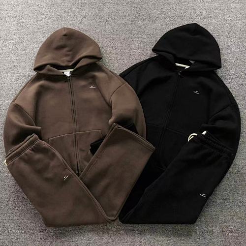 Top Trousers Nike Hoodie Trousers Im 60kg I Wear Size M In The Phot