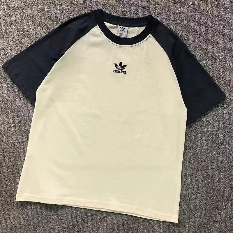 Adidas T-Shirt