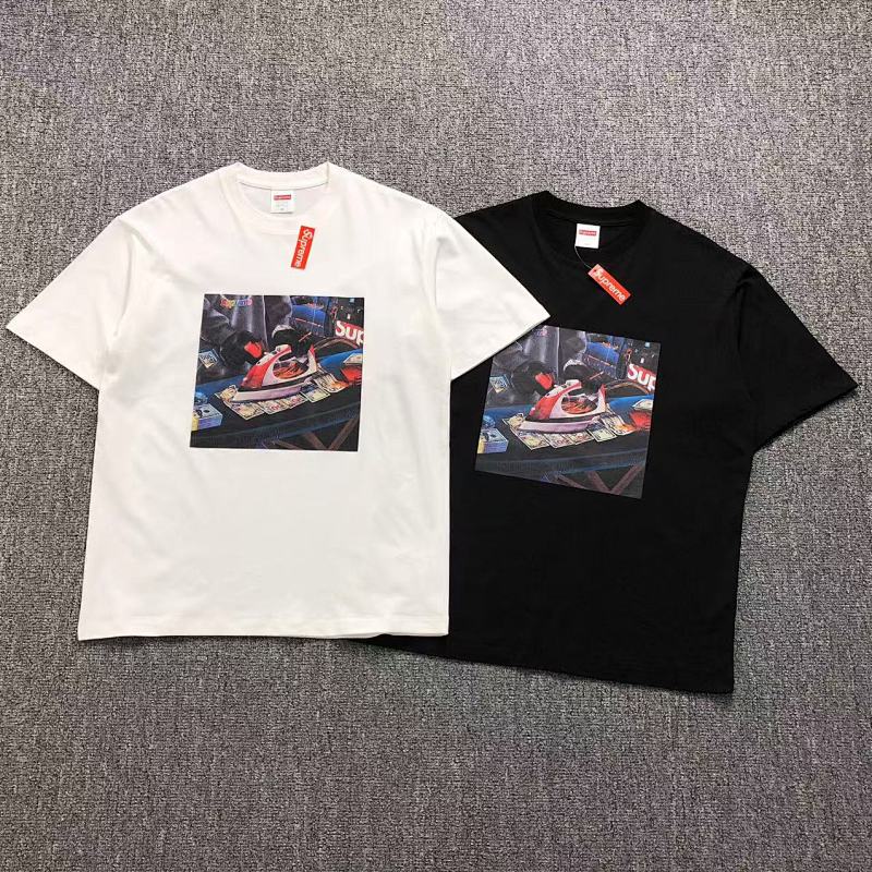 Supreme T-Shirt