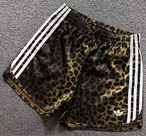 Adidas Shorts Femaie Styie