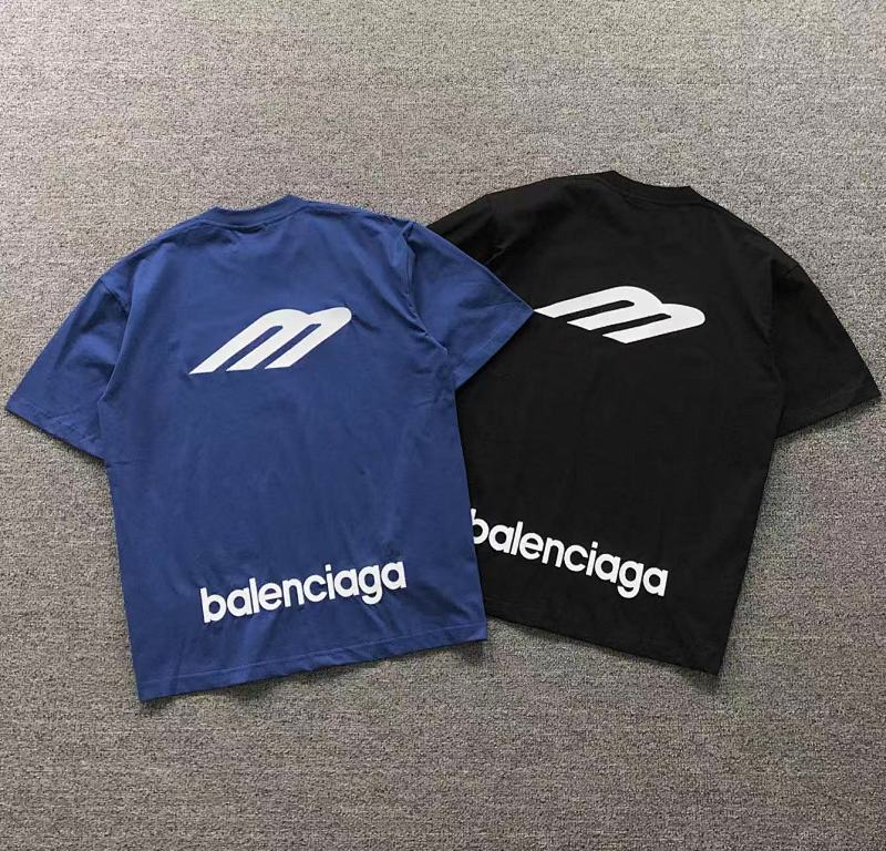 B L IA A T-Shirt