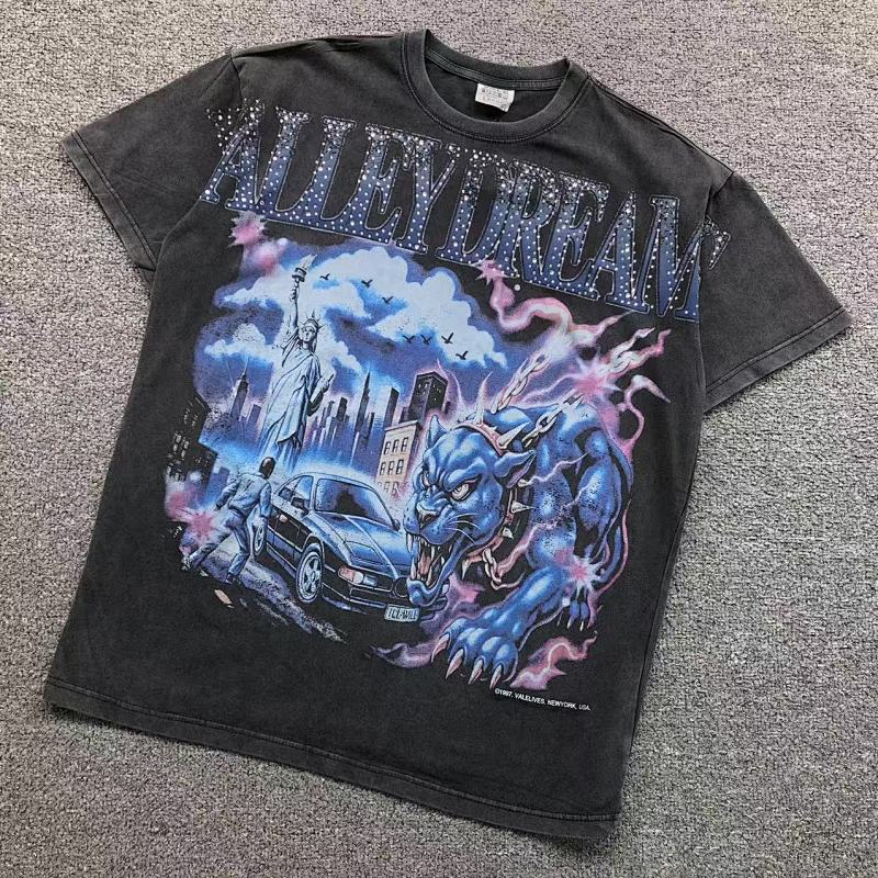 V LL Y T-Shirt
