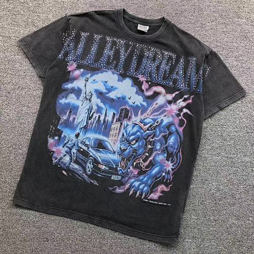V LL Y T-Shirt