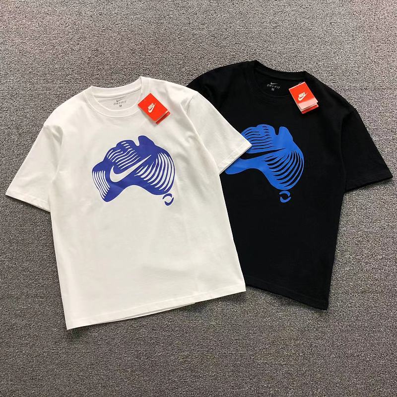 Nike T-Shirt