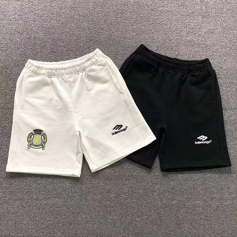 B L IA A Shorts