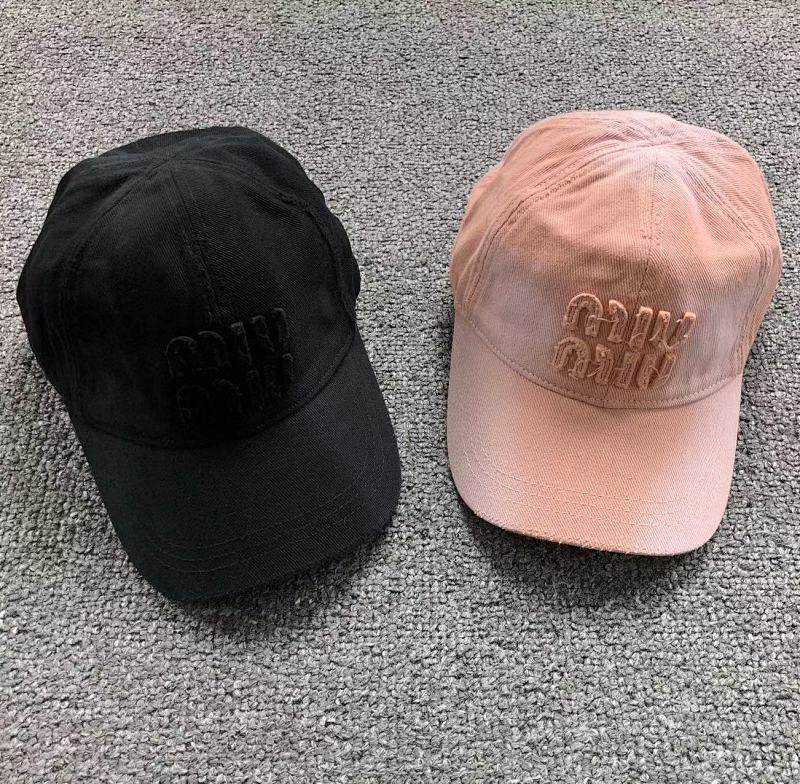 Miu Miu hat