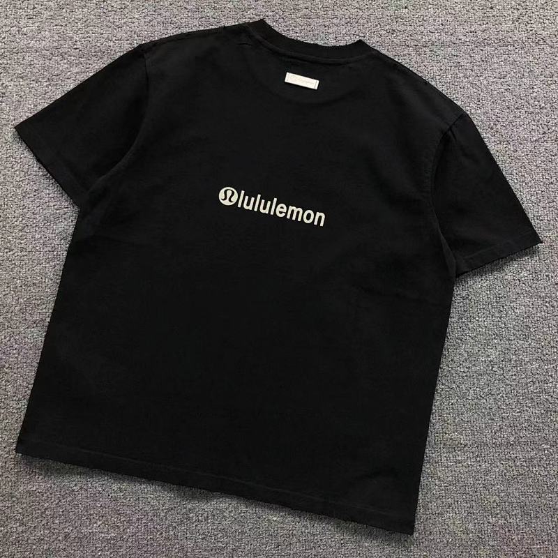 Lululemon T-Shirt