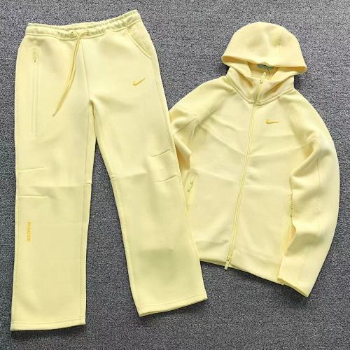 Nike North Hoodie Trousers