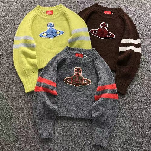 Vivienne Westwood Sweater Femaie Styie