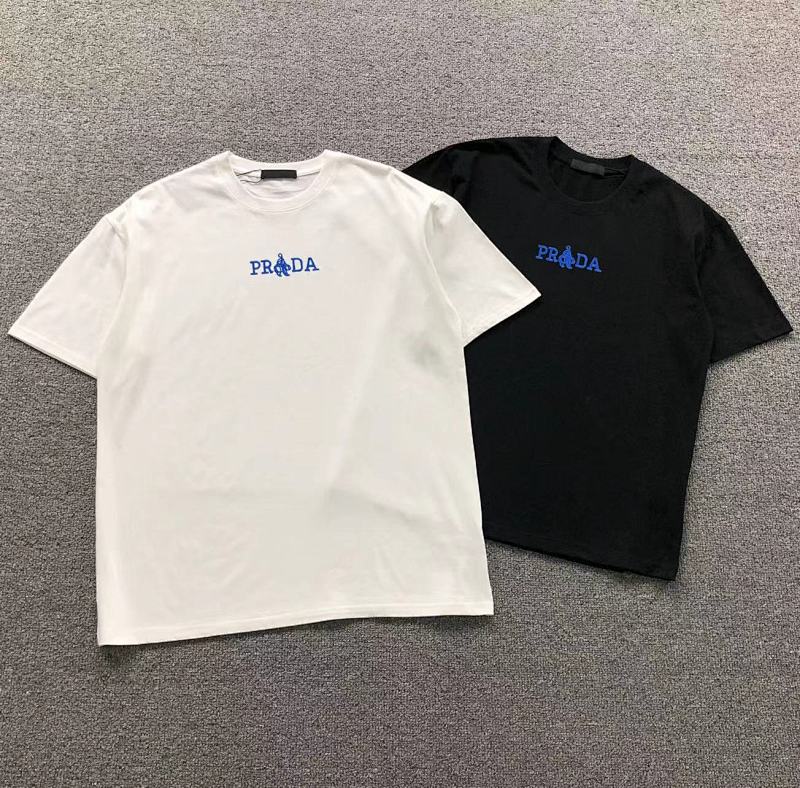 Prada T-Shirt