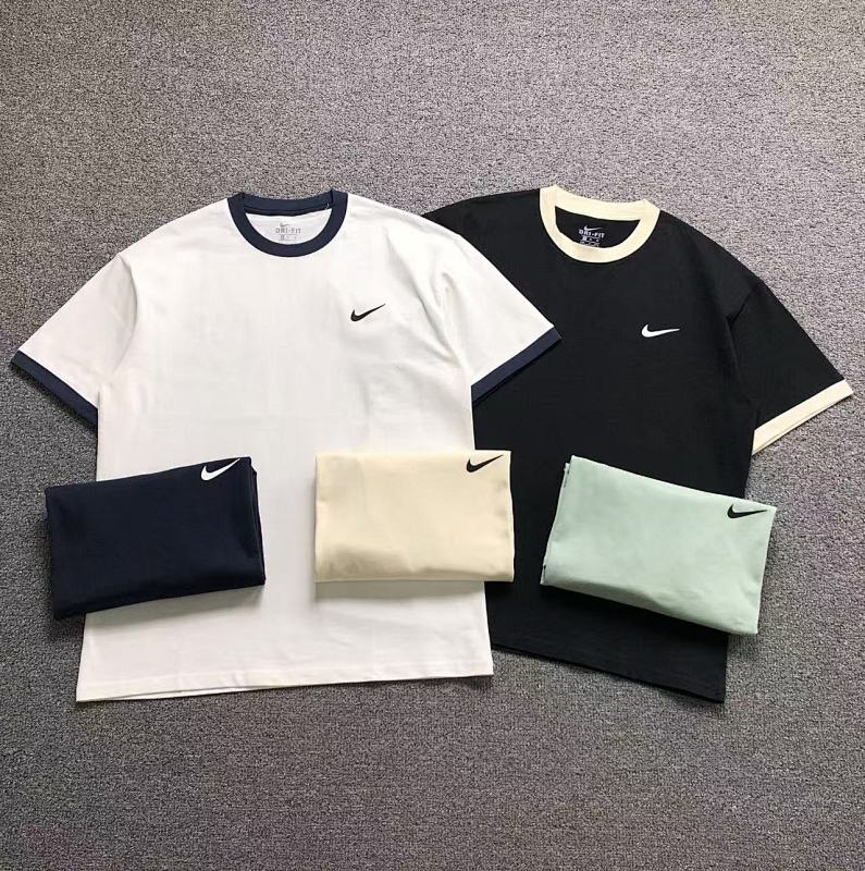 Nike T-Shirt