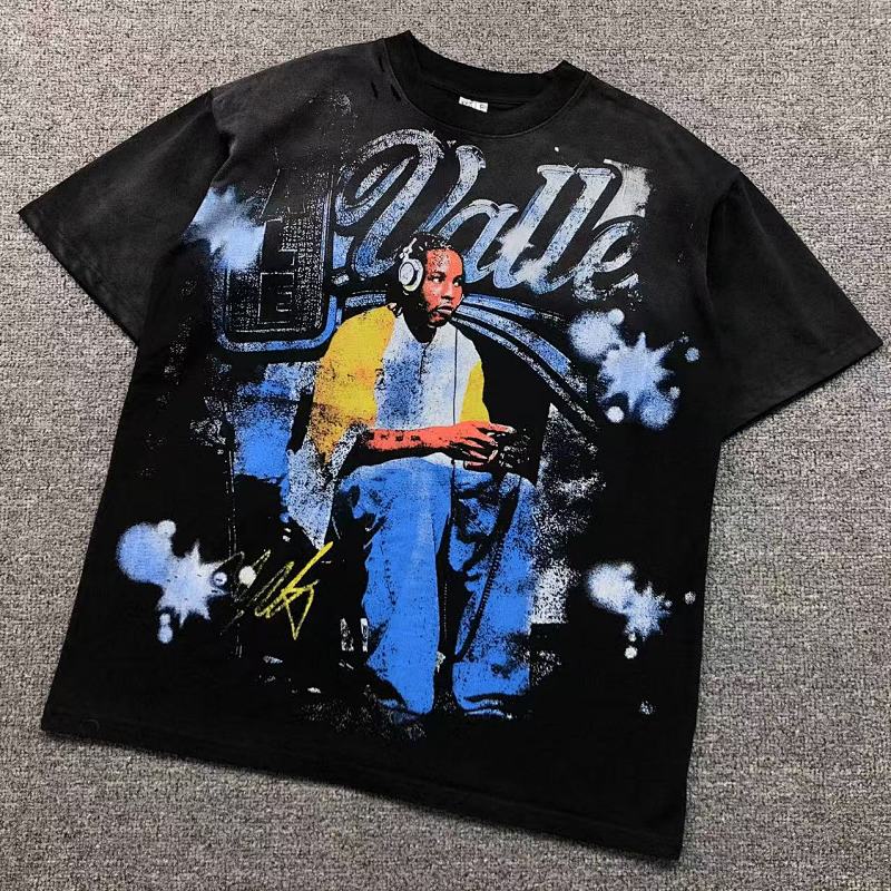 V LL Y T-Shirt