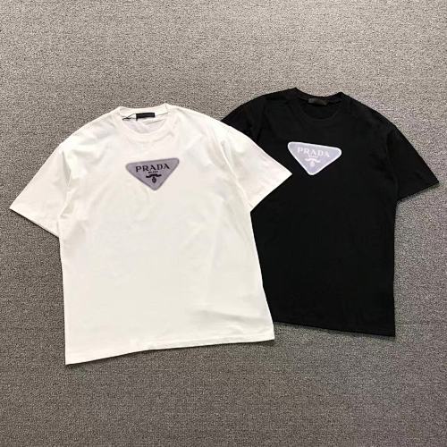 Prada T-Shirt