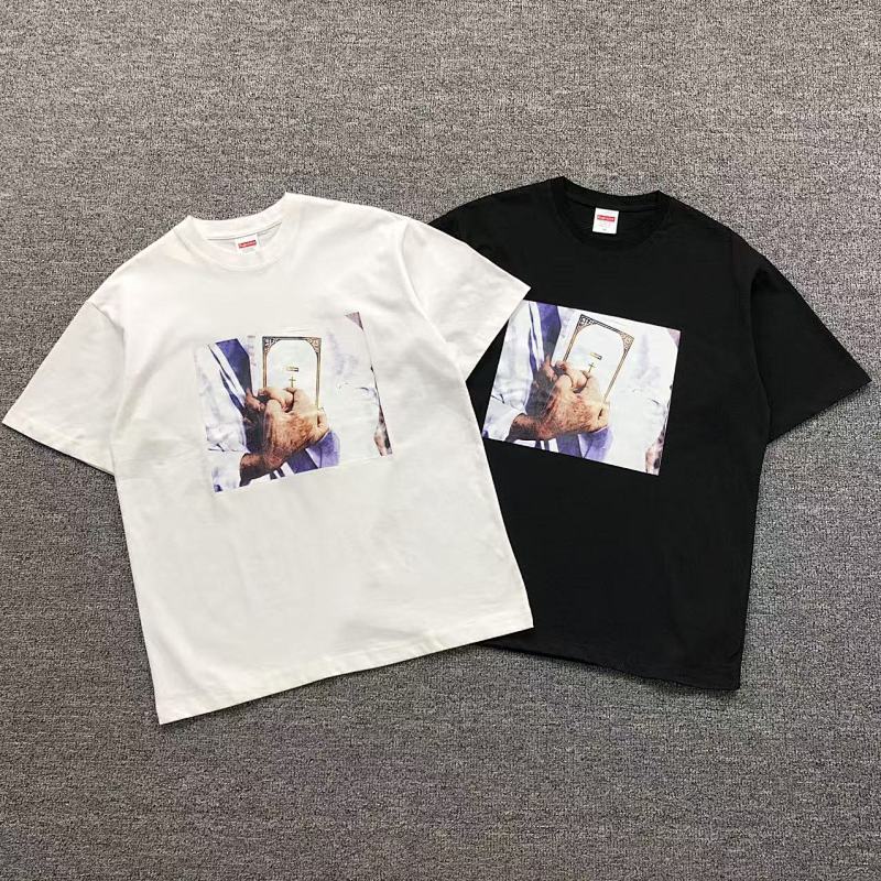 Supreme T-Shirt