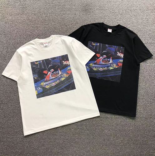 Supreme T-Shirt