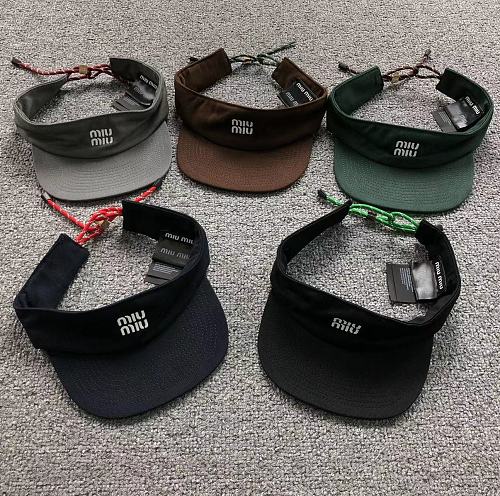Miu Miu hat