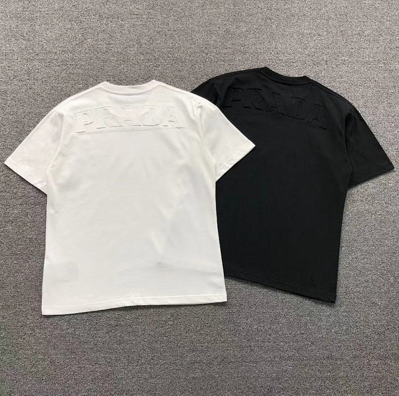 Prada T-Shirt