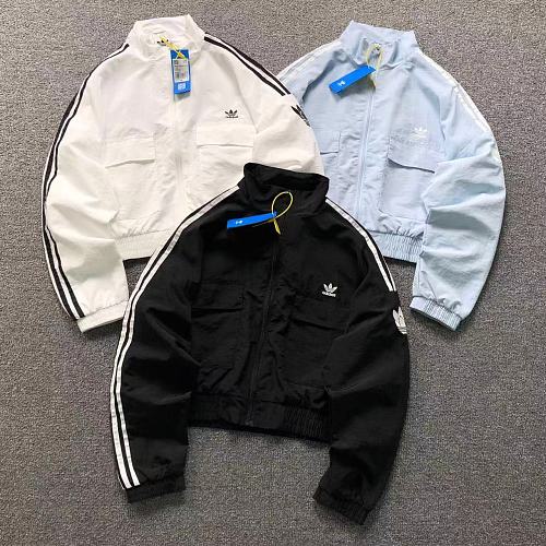Adidas Jacket Femaie Styie