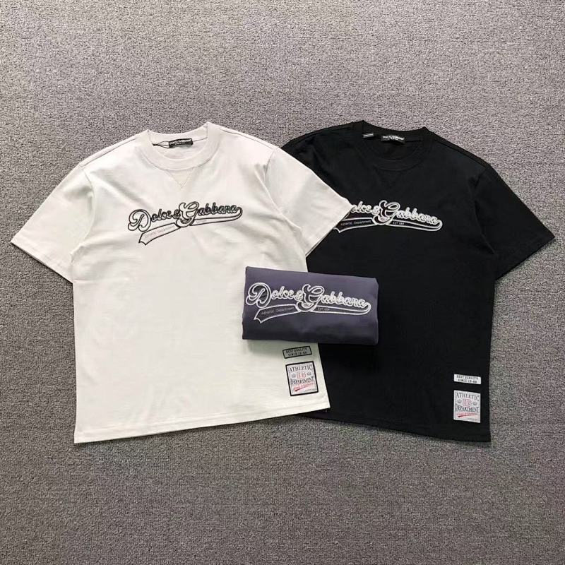 D LC GA A T-Shirt Im 60kg I Wear Size M In The Phot