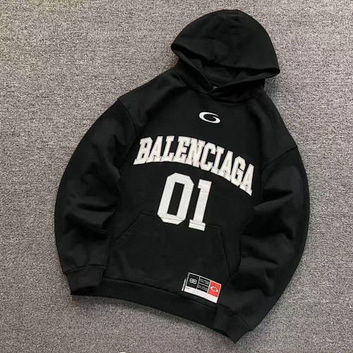 B L IA A Hoodie
