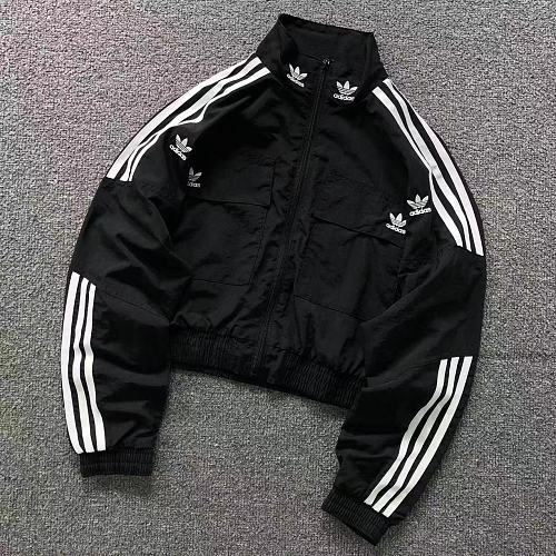 Adidas Jacket Femaie Styie