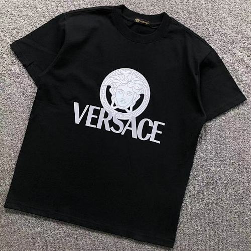 Versace T-Shirt